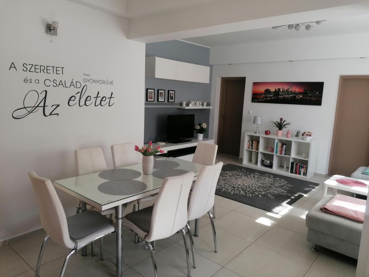 Angéla Ház Apartman Balatonberény Kültér fotó